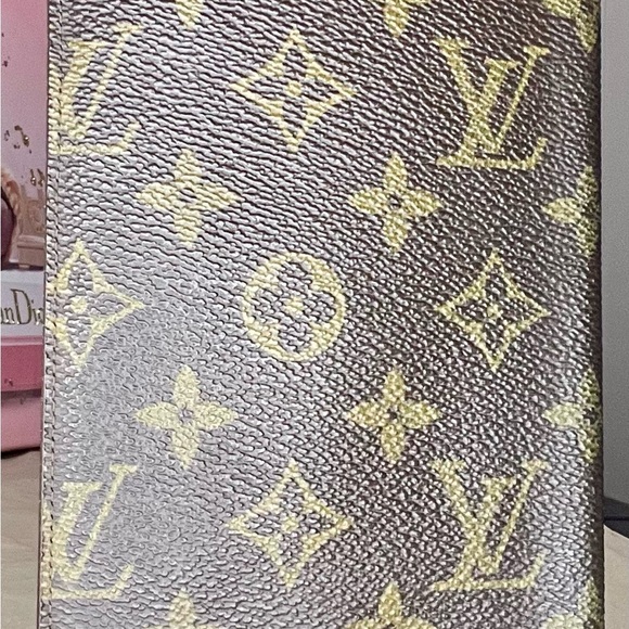 Louis Vuitton Handbags - Louis Vuitton Monogram Long Wallet